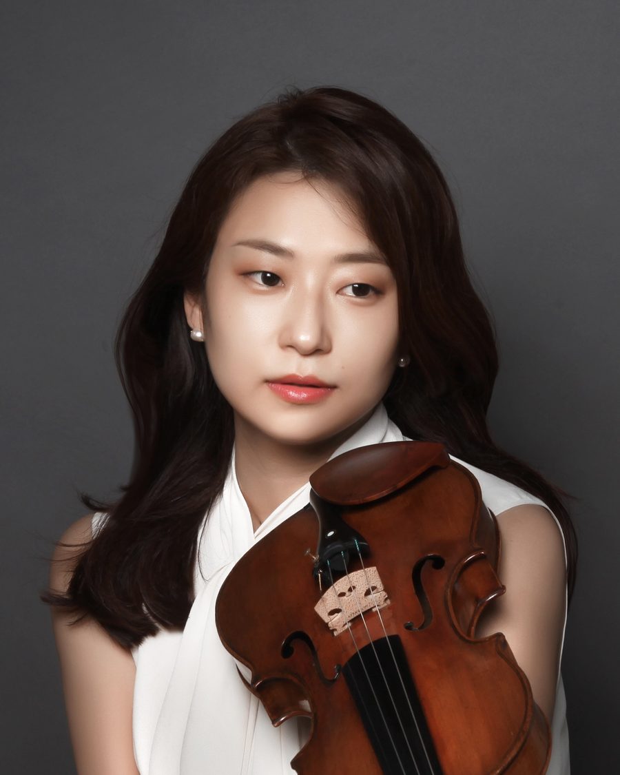 김수지